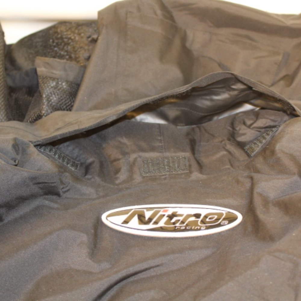 Nitro Racing Rain Suit - Picture 13 of 16